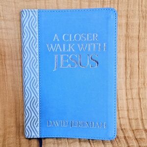 A Closer Walk With Jesus Daily Devotionals Leather Cover- Blue